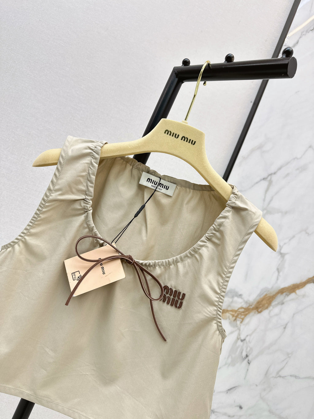 MIU MIU 26S CROP TOP PANAMA IN BEIGE COTTON  POPLIN