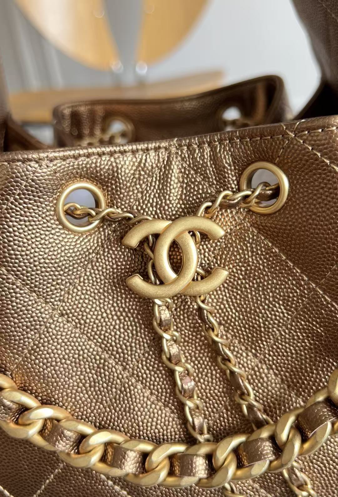 CHANEL 25S HOBO BAG 22 IN METALLIC GOLD ROSE CAVIAR GOLD HARDWARE