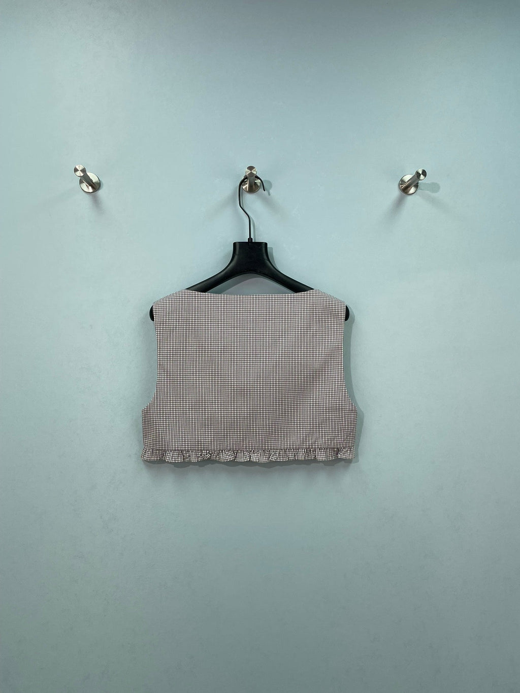 MIU MIU 26S CROPPED TANK TOP IN BEIGE GINGHAM COTTON