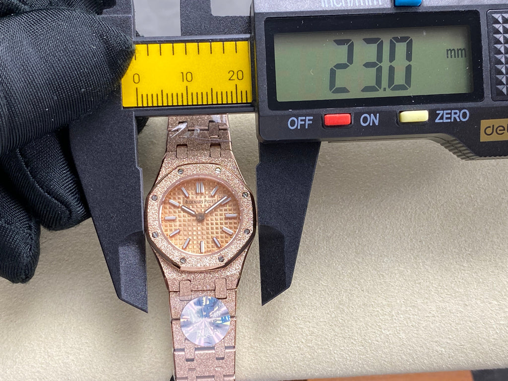 AUDEMARS PIGUET 26S ROYAL OAK MINI WATCH IN ROSE GOLD STAINLESS STEEL