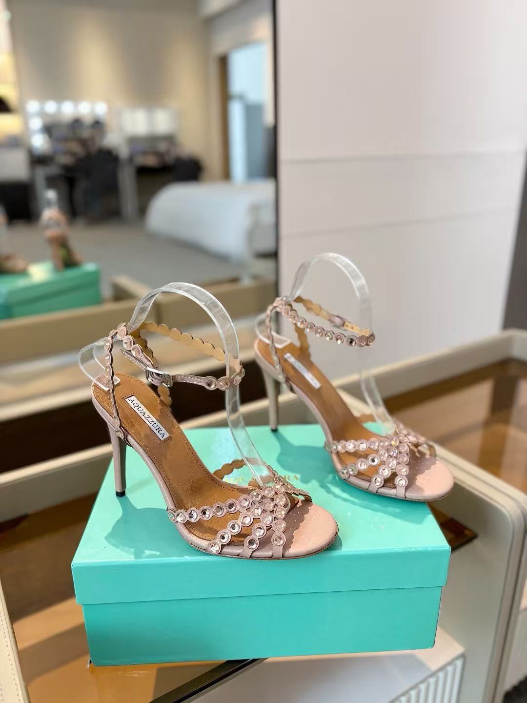 AQUAZZURA 26S CRYSTAL STRAPPY SANDALS IN BLUSH PINK SATIN