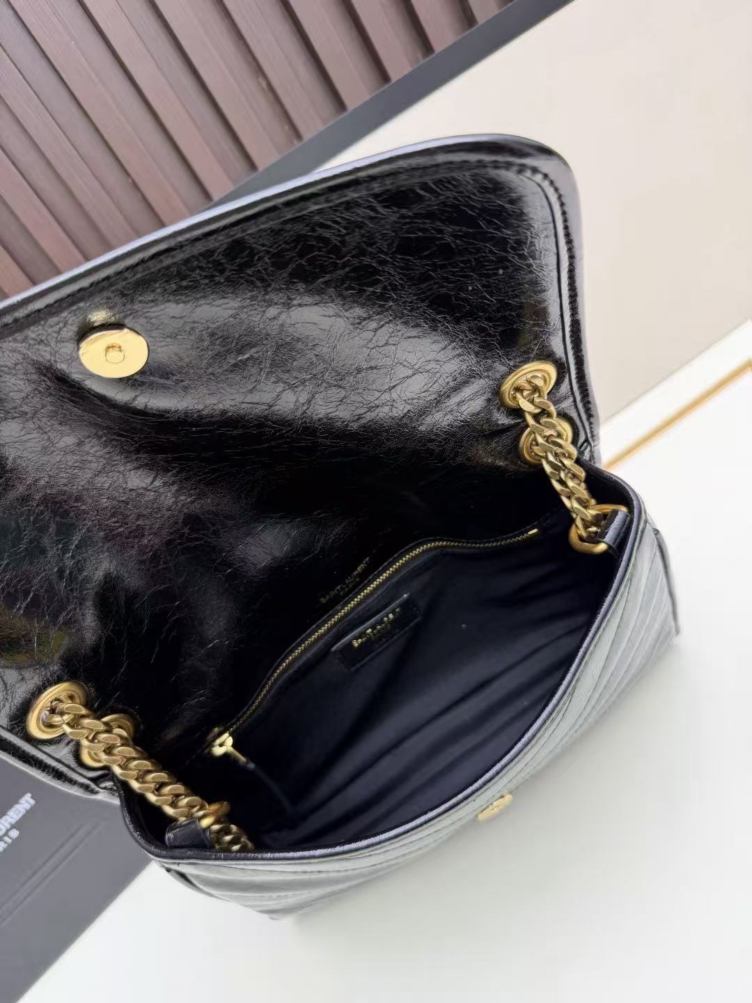 YSL 26S NIKI MEDIUM IN BLACK VINTAGE LEATHER