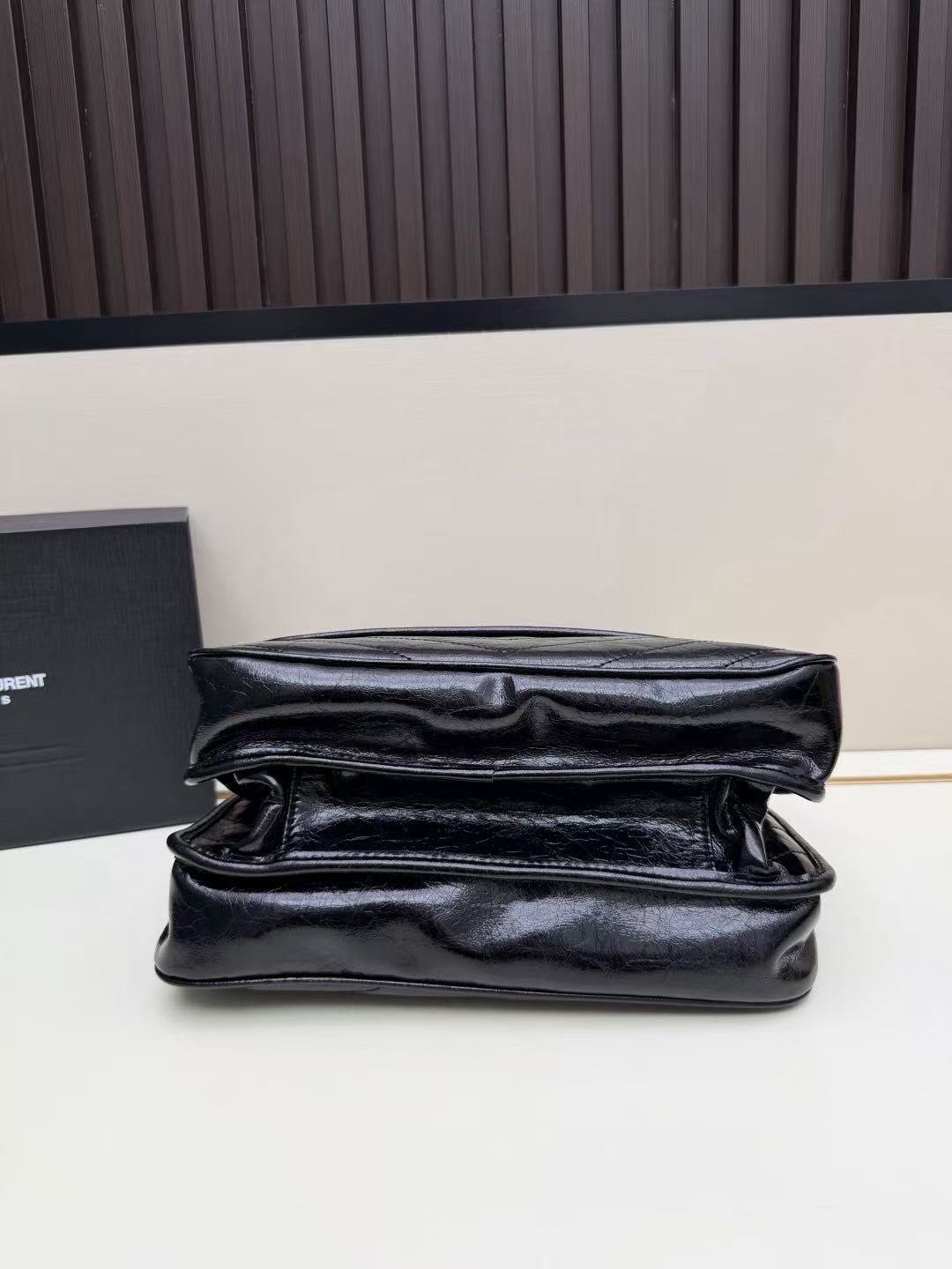 YSL 26S NIKI MEDIUM IN BLACK VINTAGE LEATHER