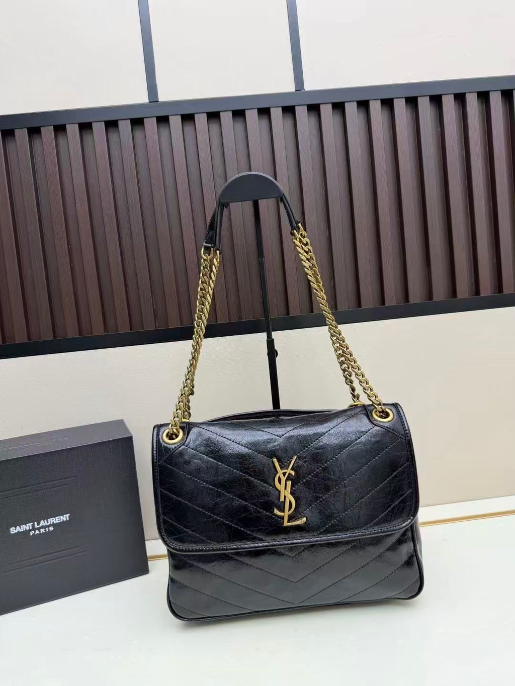 YSL 26S NIKI MEDIUM IN BLACK VINTAGE LEATHER
