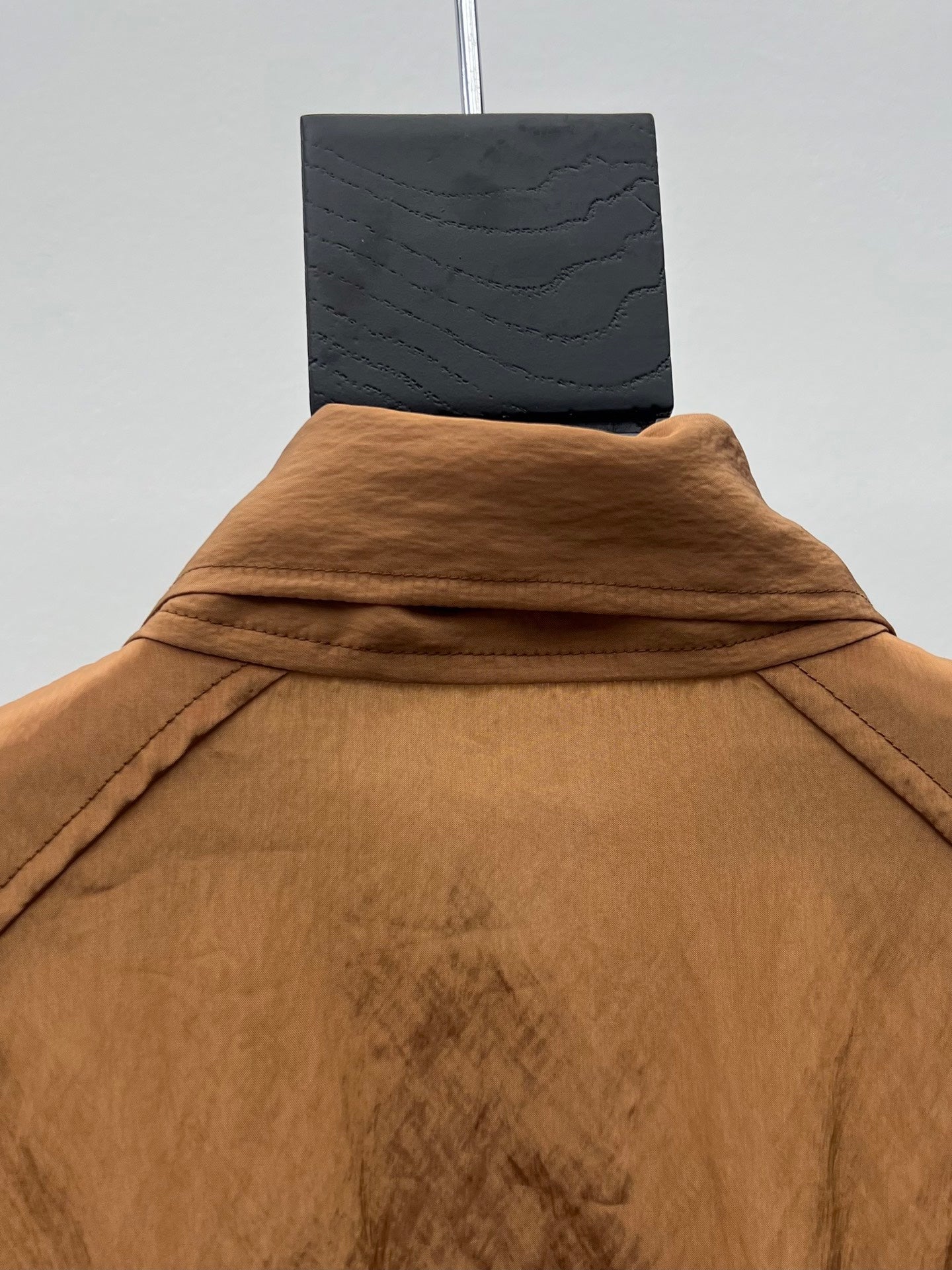 YSL 26S BOW TIE CROPPED BLOUSE IN CARAMEL SILK