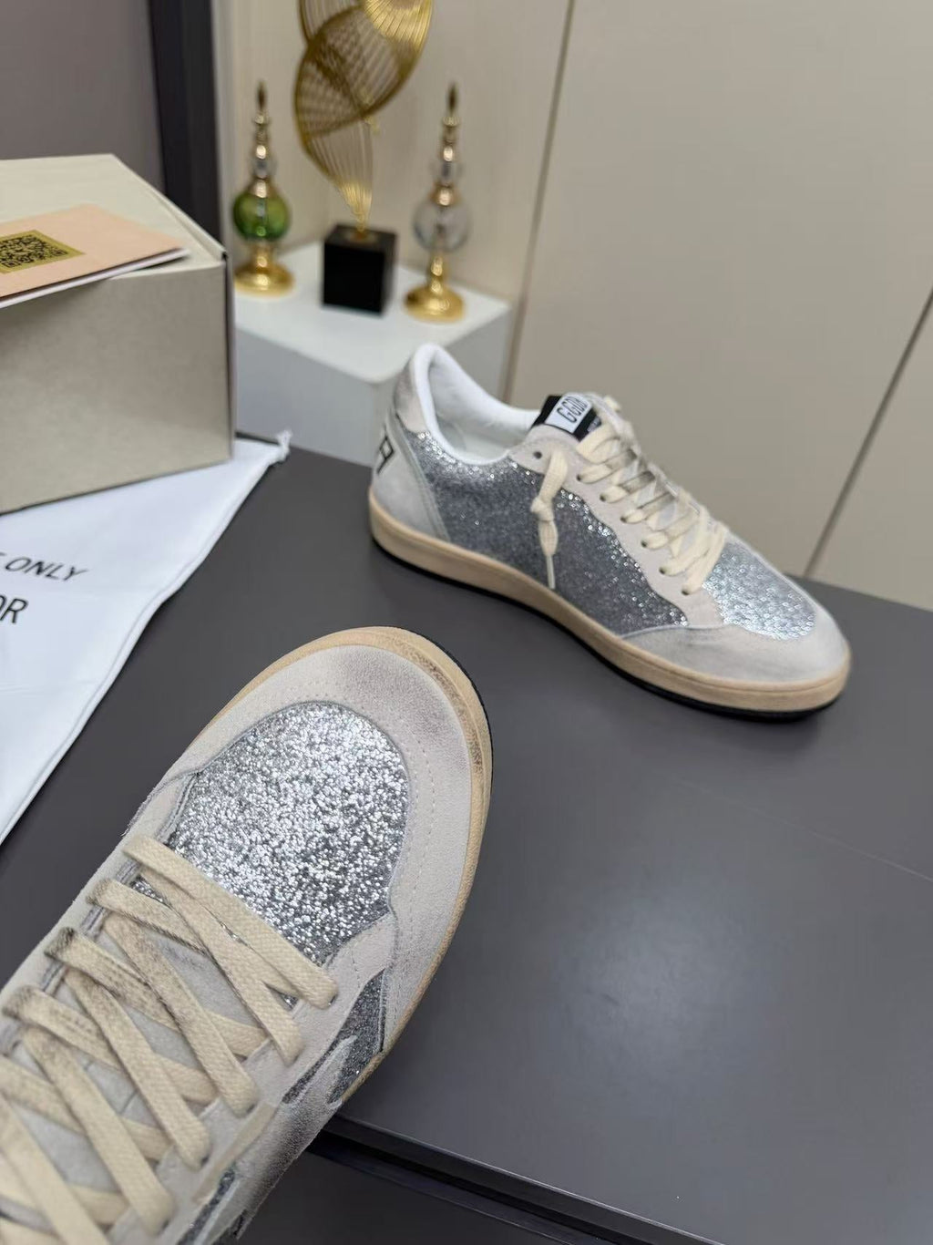GOLDEN GOOSE 2026 SUPERSTAR GLITTER STAR SNEAKER IN SILVER