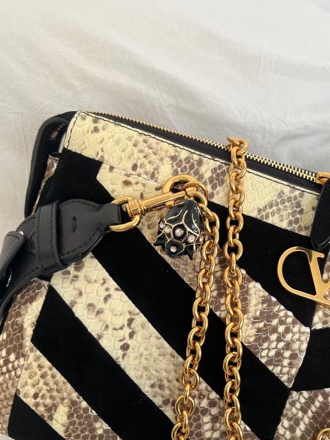 VALENTINO 26S SHOULDER BAG IN BLACK & NATURAL PYTHON LEATHER