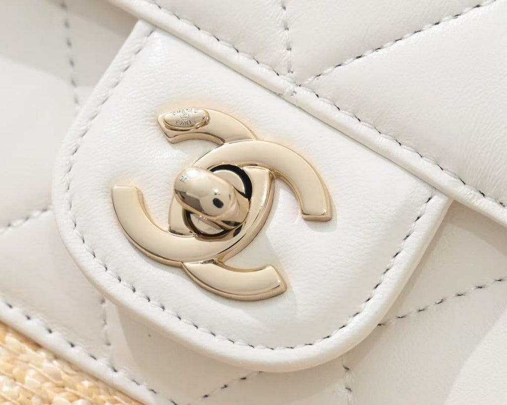 CHANEL 26S TOTE BAG IN NATURAL & WHITE RAFFIA AND LAMBSKIN