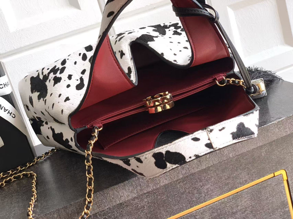 CHANEL 26S TRIANGLE HOBO BAG IN BLACK WHITE CALFSKIN  LEATHER