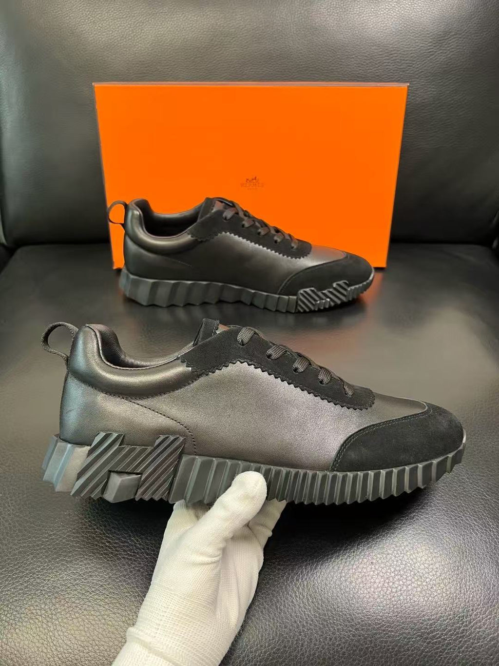 HERMES 26S TRAIL SNEAKER IN BLACK CALFSKIN LEATHER