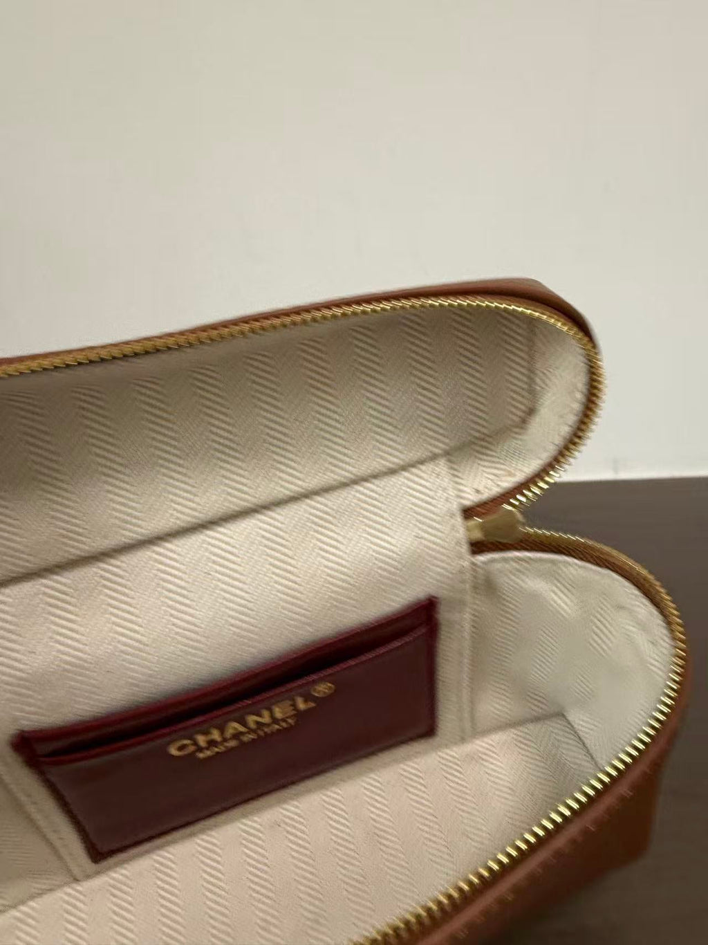 CHANEL 26S TOP HANDLE VANITY POUCH IN BROWN CALFSKIN