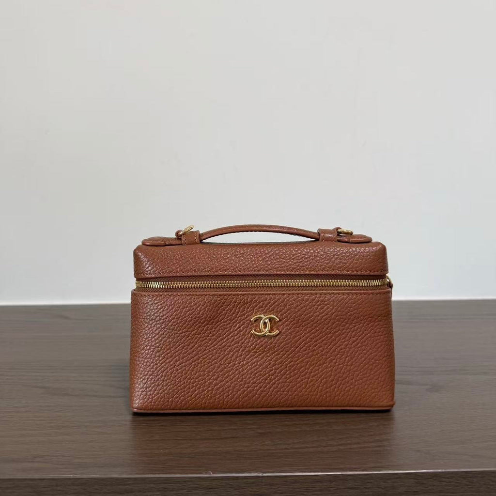 CHANEL 26S TOP HANDLE VANITY POUCH IN BROWN CALFSKIN