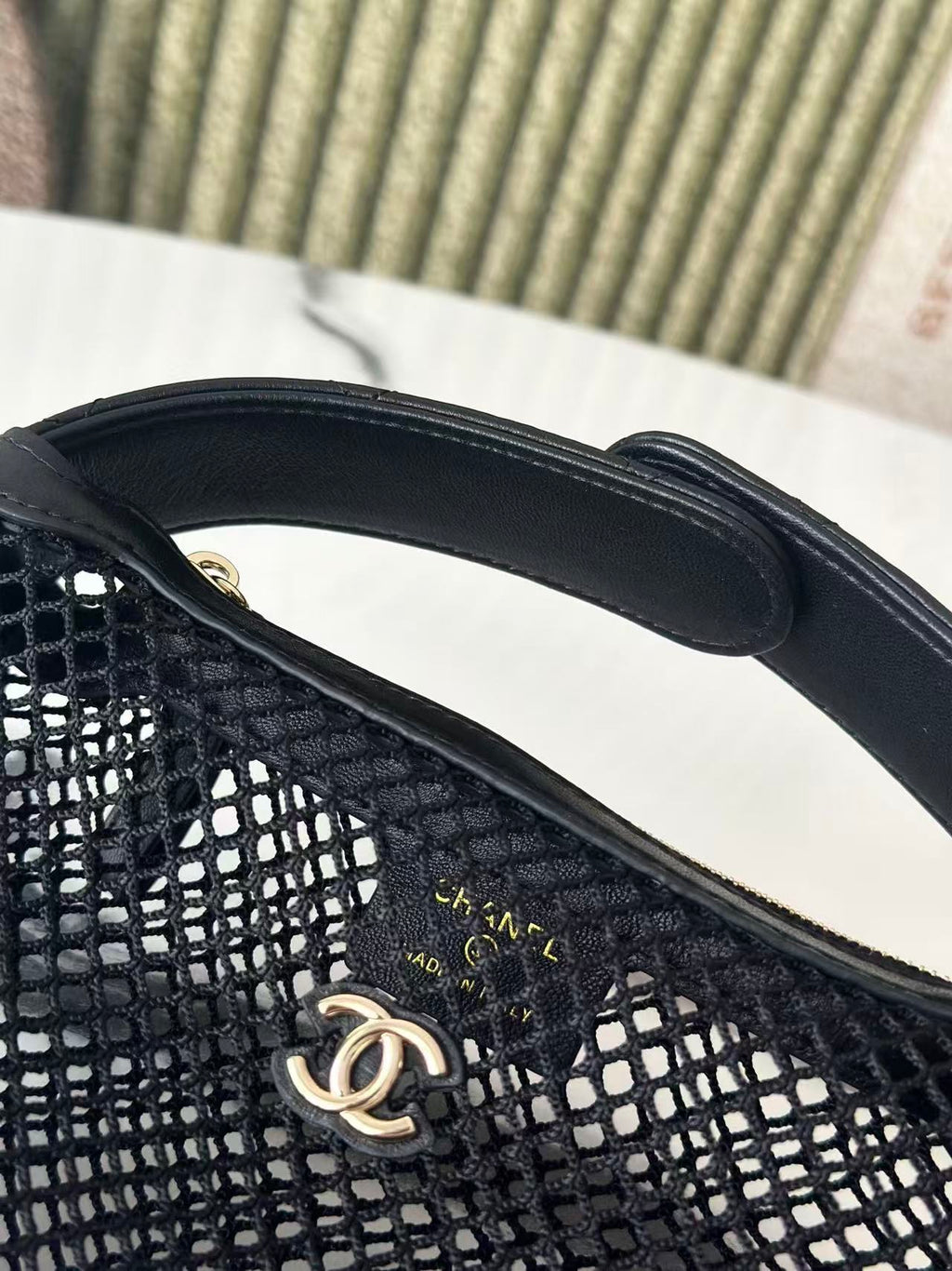 CC 26S MINI HOBO BAG IN BLACK MESH AND LEATHER