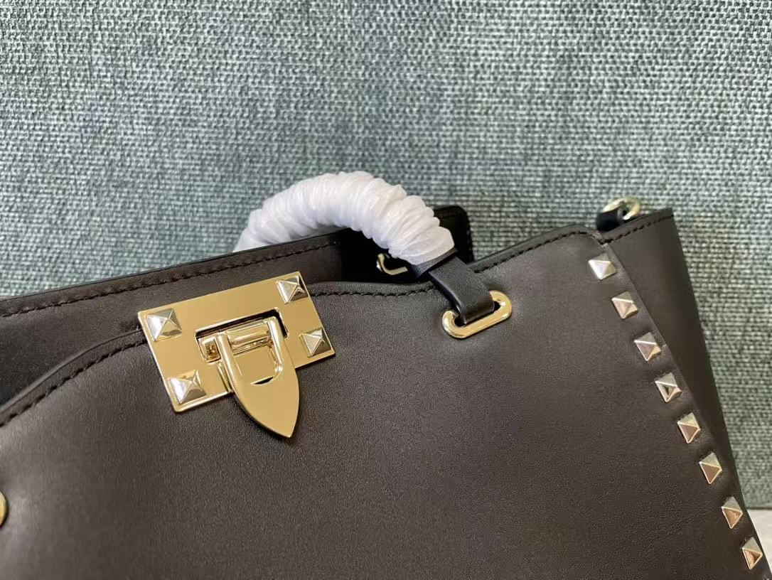 VALENTINO 26S GARAVANI ROCKSTUD TOTE GOLD TONE IN BLACK