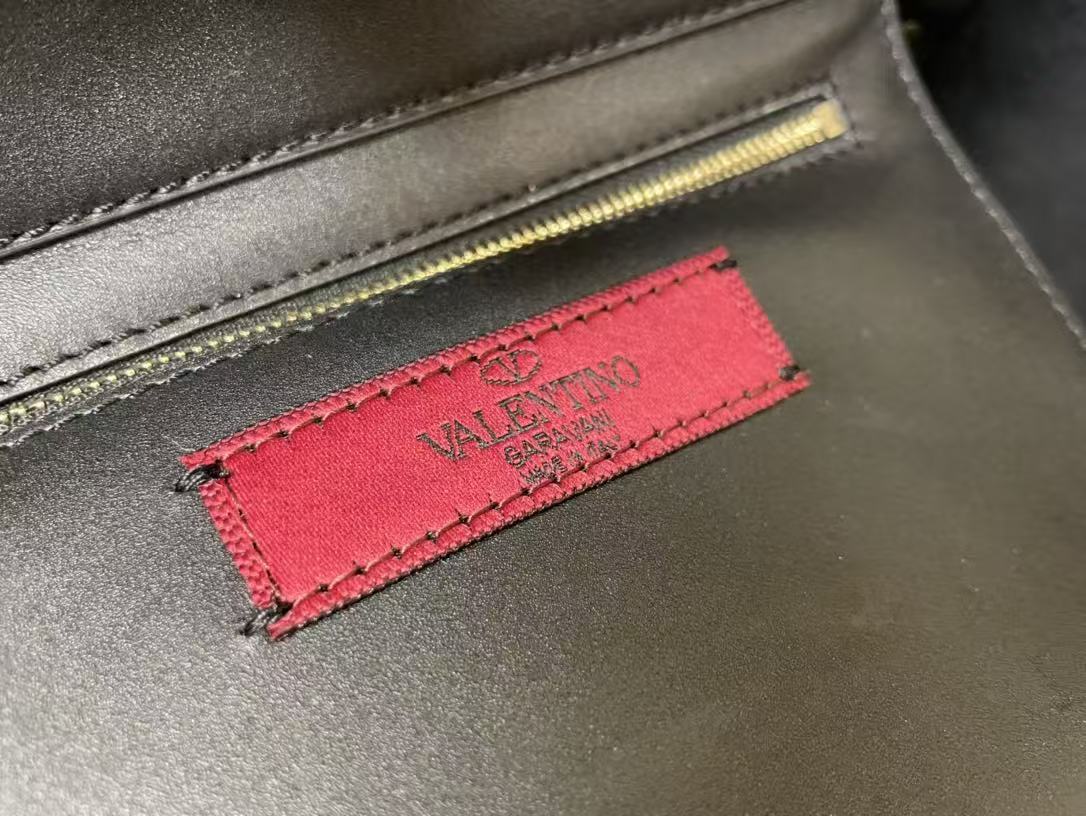 VALENTINO 26S GARAVANI ROCKSTUD TOTE GOLD TONE IN BLACK
