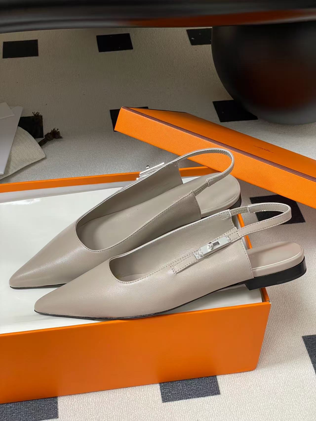 HERMES 80 LOVER PUMP IN NAPPA CALFSKIN