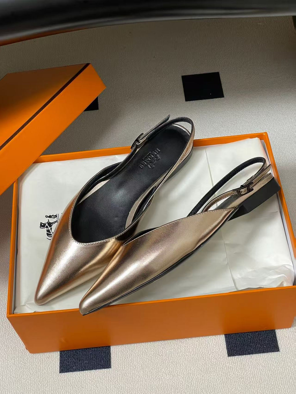 HERMES 26S NICOLE BALLET FLAT SLINGBACK IN METALIC CALFSKIN