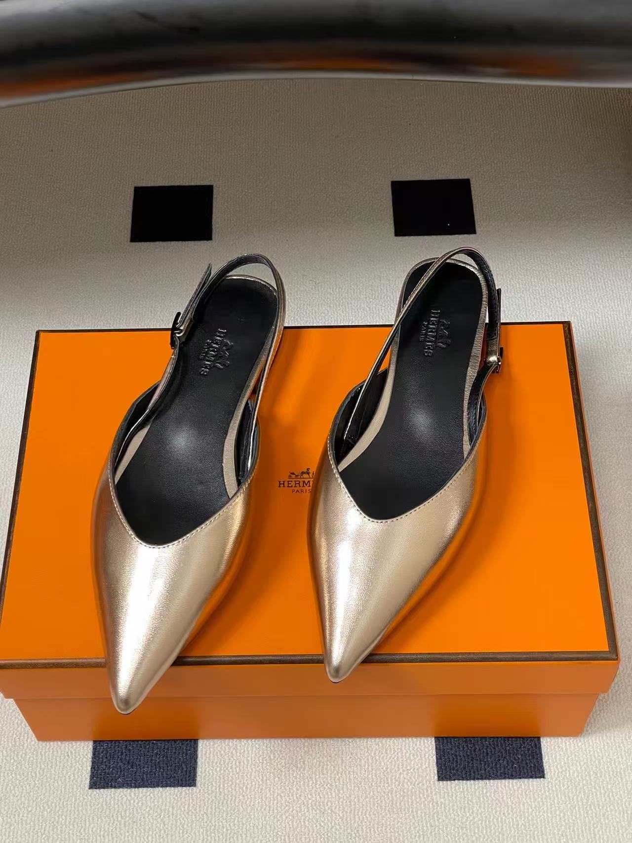 HERMES 26S NICOLE BALLET FLAT SLINGBACK IN METALIC CALFSKIN