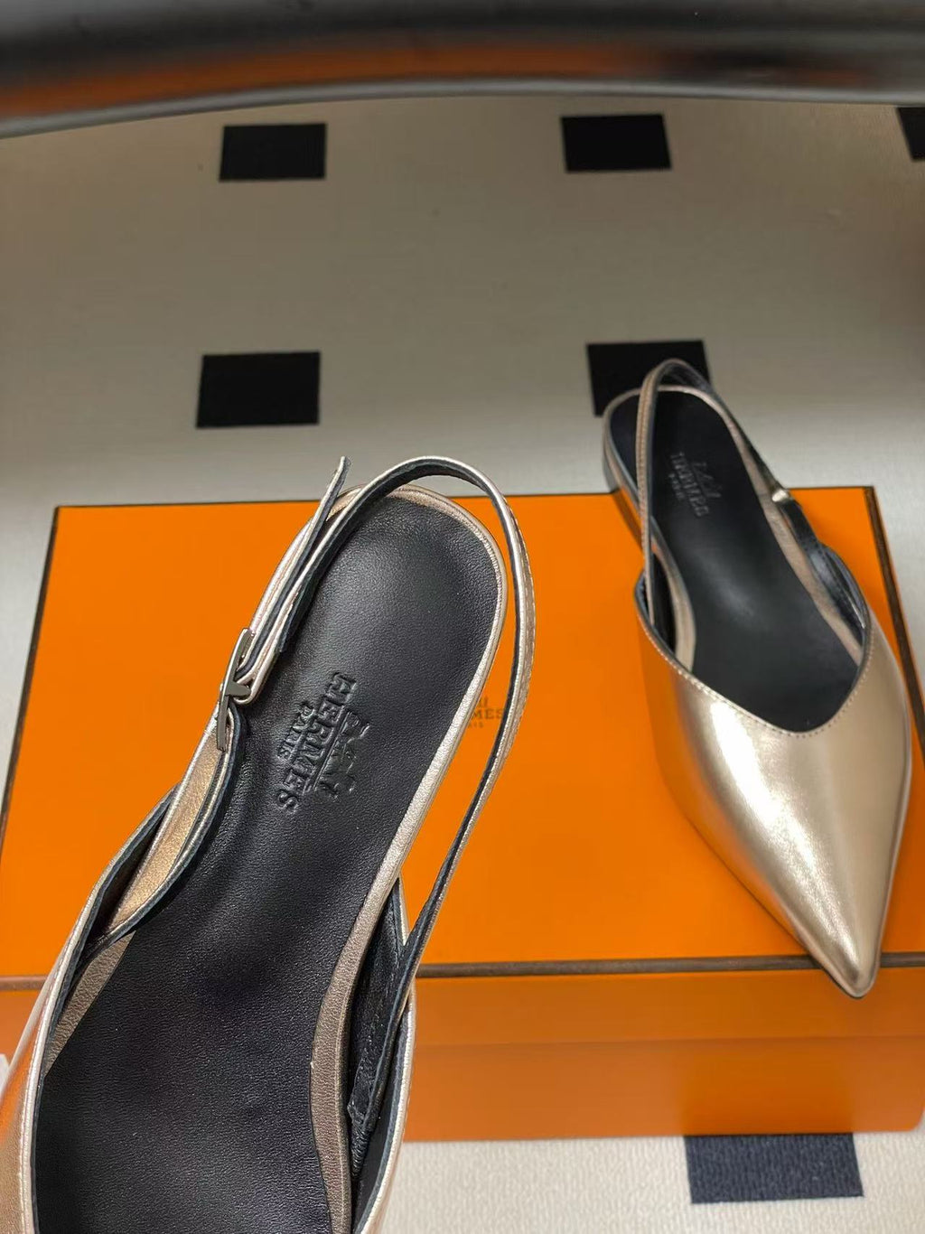 HERMES 26S NICOLE BALLET FLAT SLINGBACK IN METALIC CALFSKIN