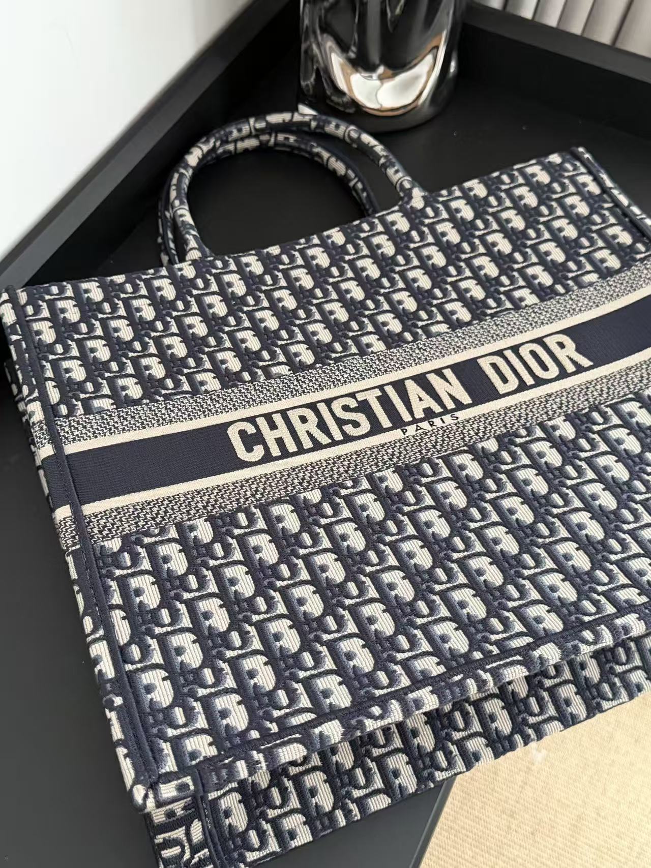 DIOR 26S LARGE BOOK TOTE 42 BLUE OBLIQUE EMBROIDERY