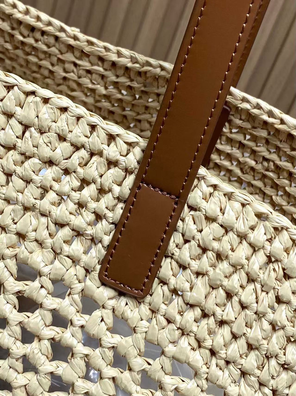 YSL 25S TOTE BAG IN BEIGE RAFFIA STRAW WITH BROWN LEATHER HANDLES