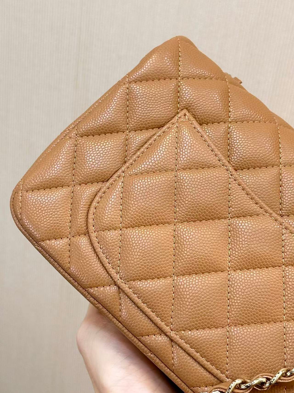 CHANEL 25S FLAP BAG 20 CM IN LIGHT BROWN CAVIAR GOLD HARDWARE 25626