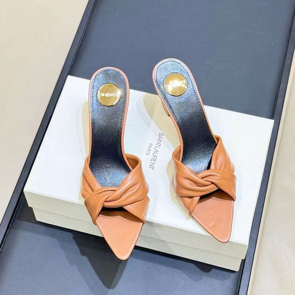 YSL 26S KNOTTED MULE HEELS IN TAN LAMBSKIN LEATHER