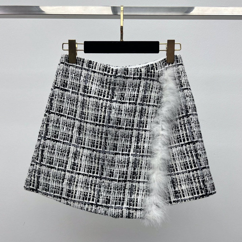 CHANEL 26S SHORTS TWEED PLAID BLACK WHITE WOOL BLEND