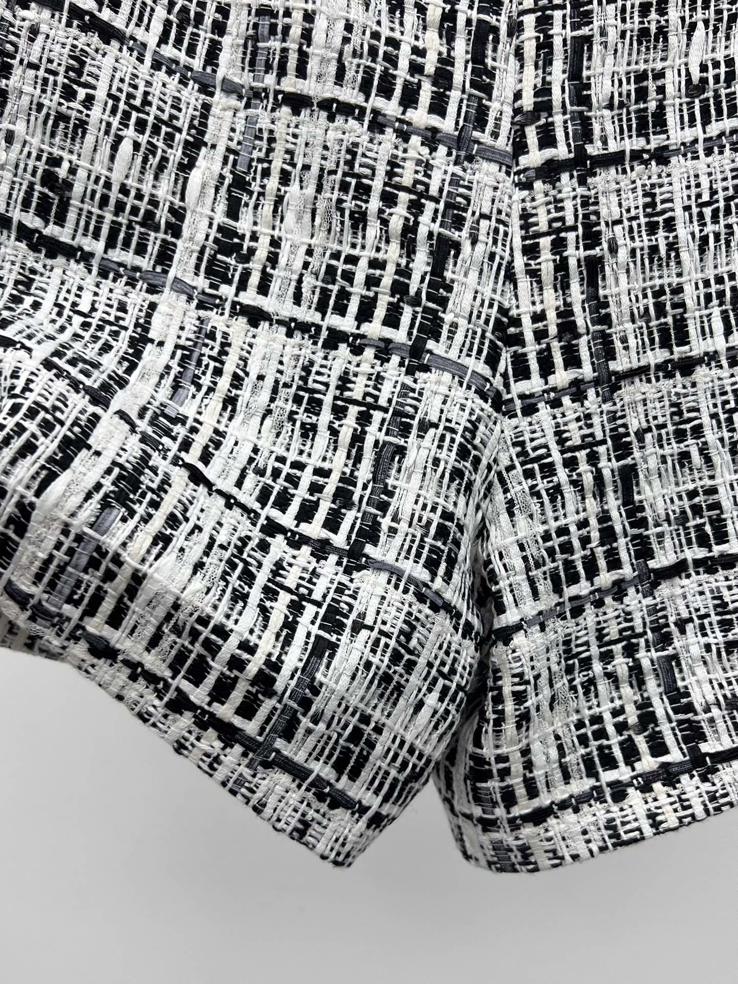 CHANEL 26S SHORTS TWEED PLAID BLACK WHITE WOOL BLEND