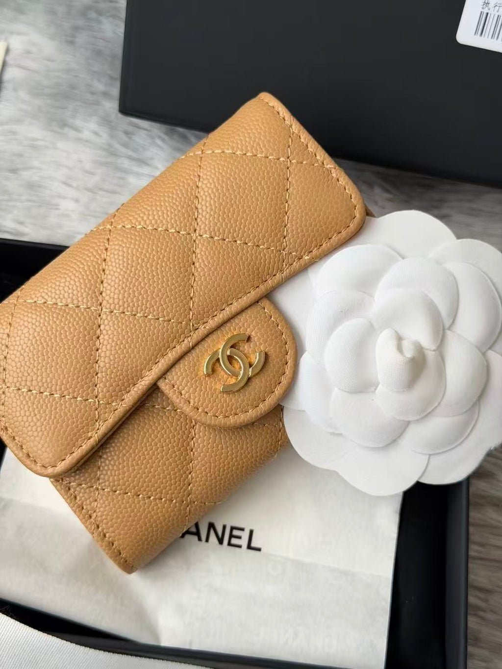CHANEL CAVIAR QUILTED FLAP CARD HOLDER IN BEIGE LAMBSKIN