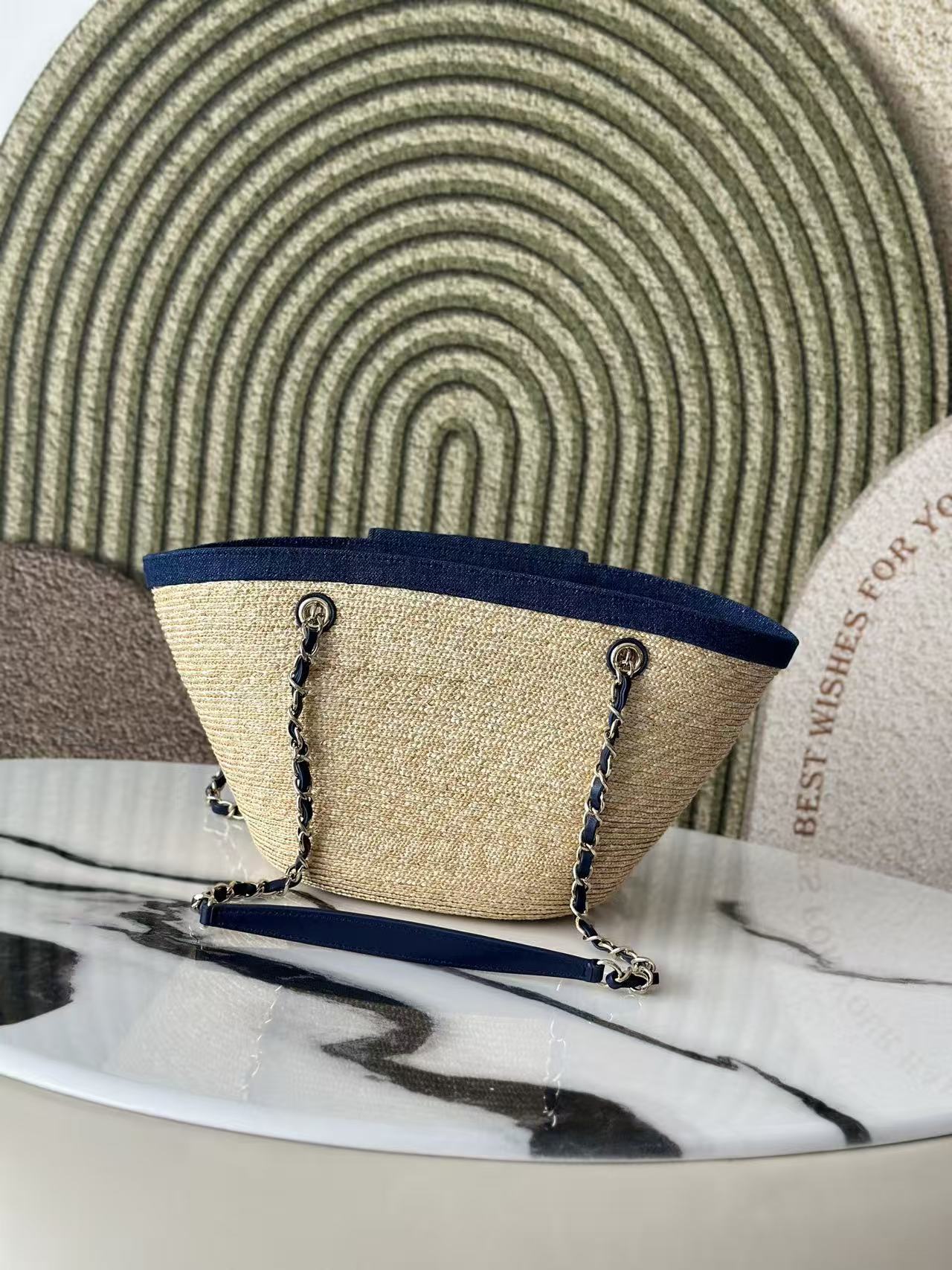 CHANEL 26S TOTE BAG IN BEIGE DENIM RAFFIA