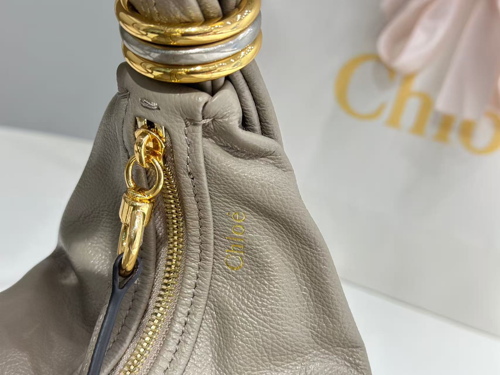 CHLOÉ S6 BRACELET HOBO BAG IN LIGHT GREY LAMBSKIN 9726
