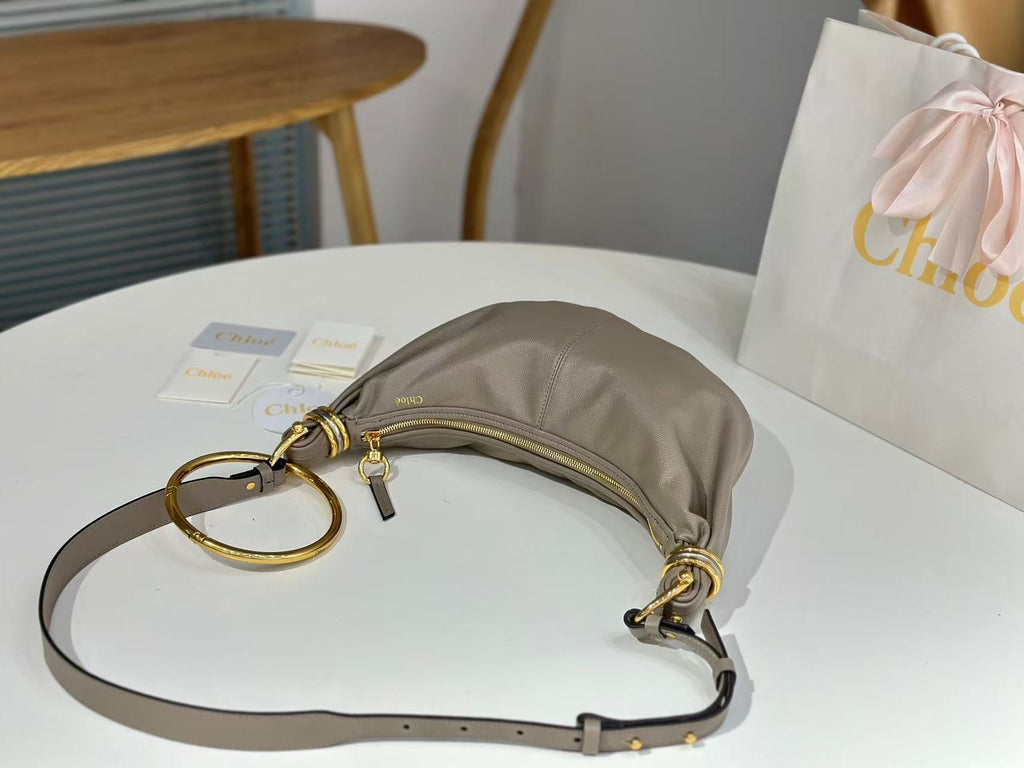 CHLOÉ S6 BRACELET HOBO BAG IN LIGHT GREY LAMBSKIN 9726