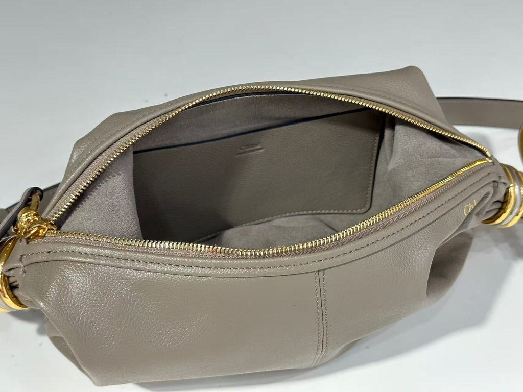 CHLOÉ S6 BRACELET HOBO BAG IN LIGHT GREY LAMBSKIN 9726