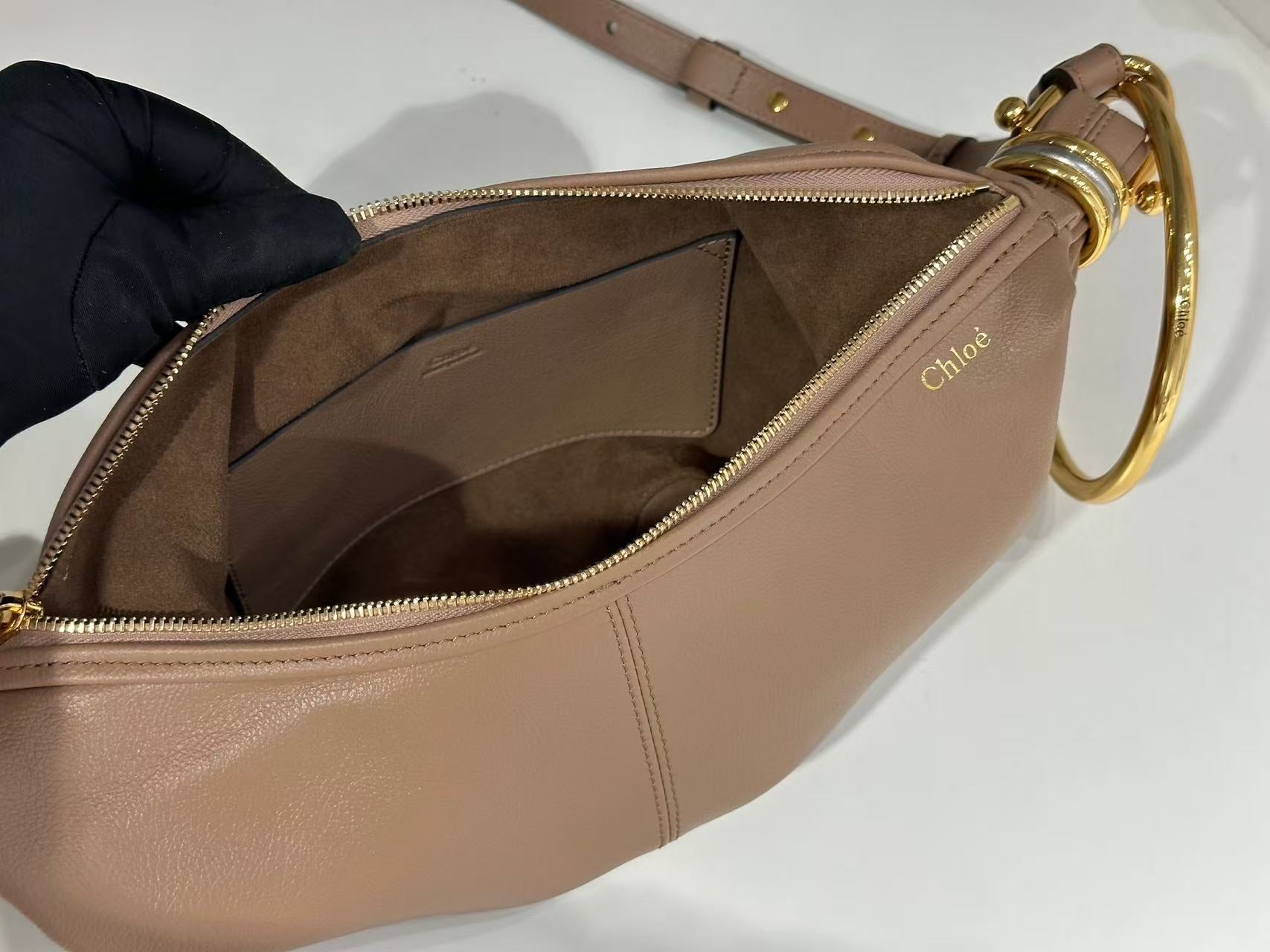 CHLOÉ S6 BRACELET HOBO BAG IN BROWN LAMBSKIN 11726