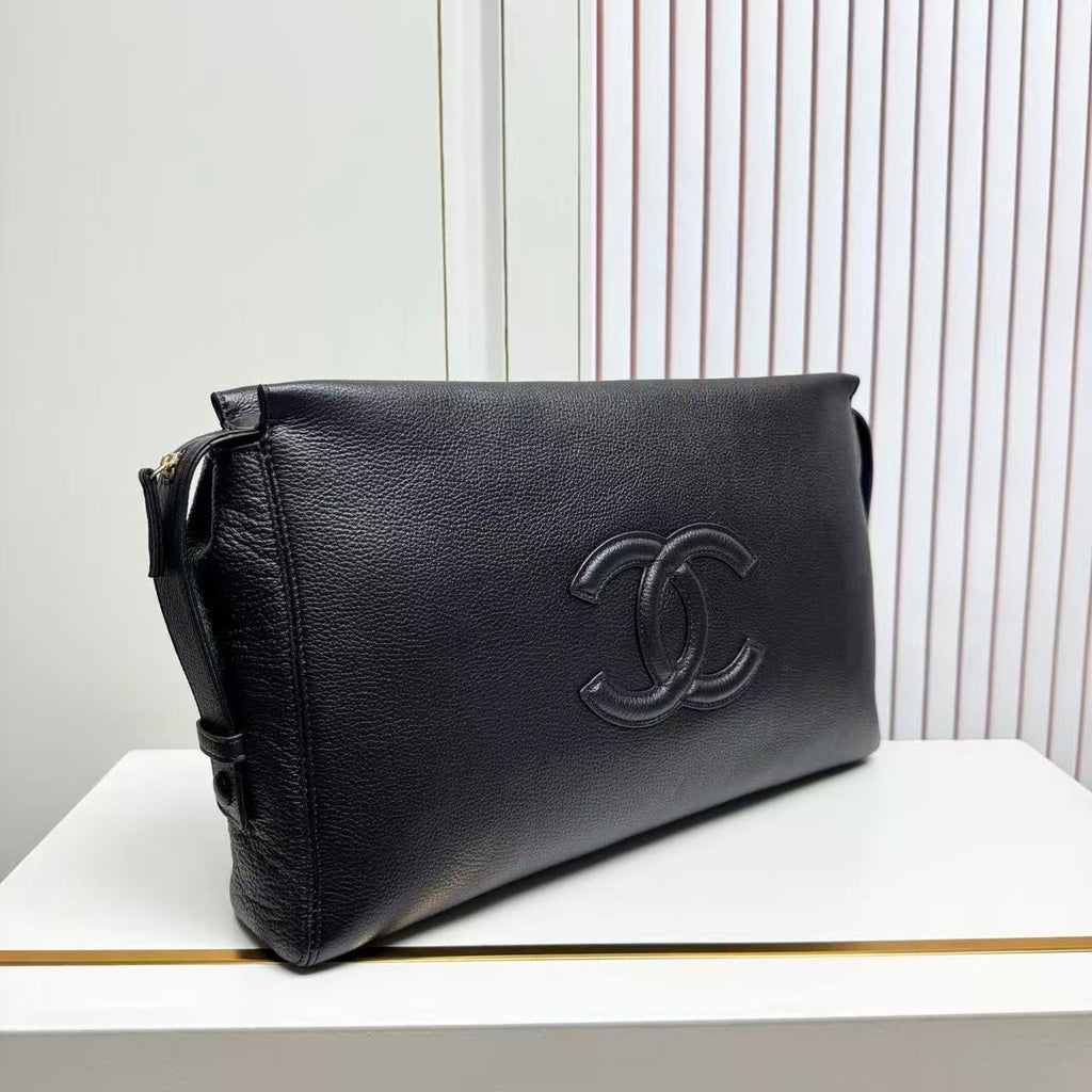 CHANEL 26S MESSENGER BAG IN BLACK CAVIAR 12726