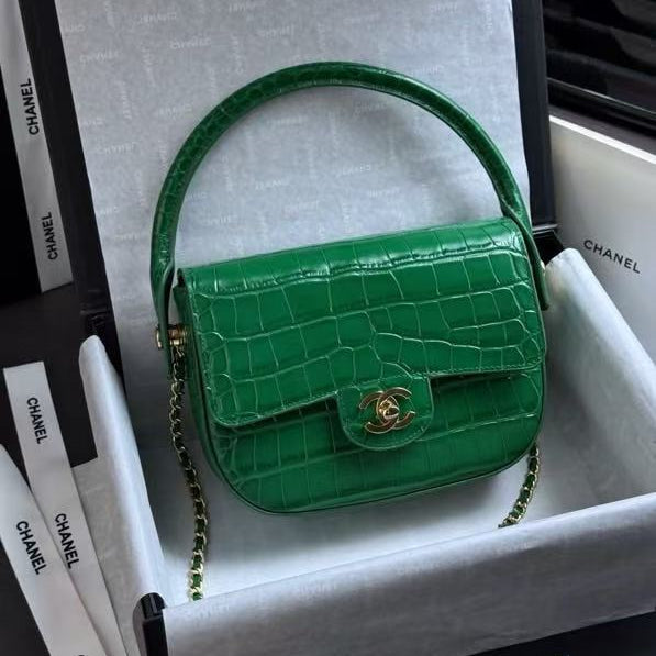 CHANEL 26S MINI FLAP TOP HANDLE BAG IN GREEN CROCODILE LEATHER