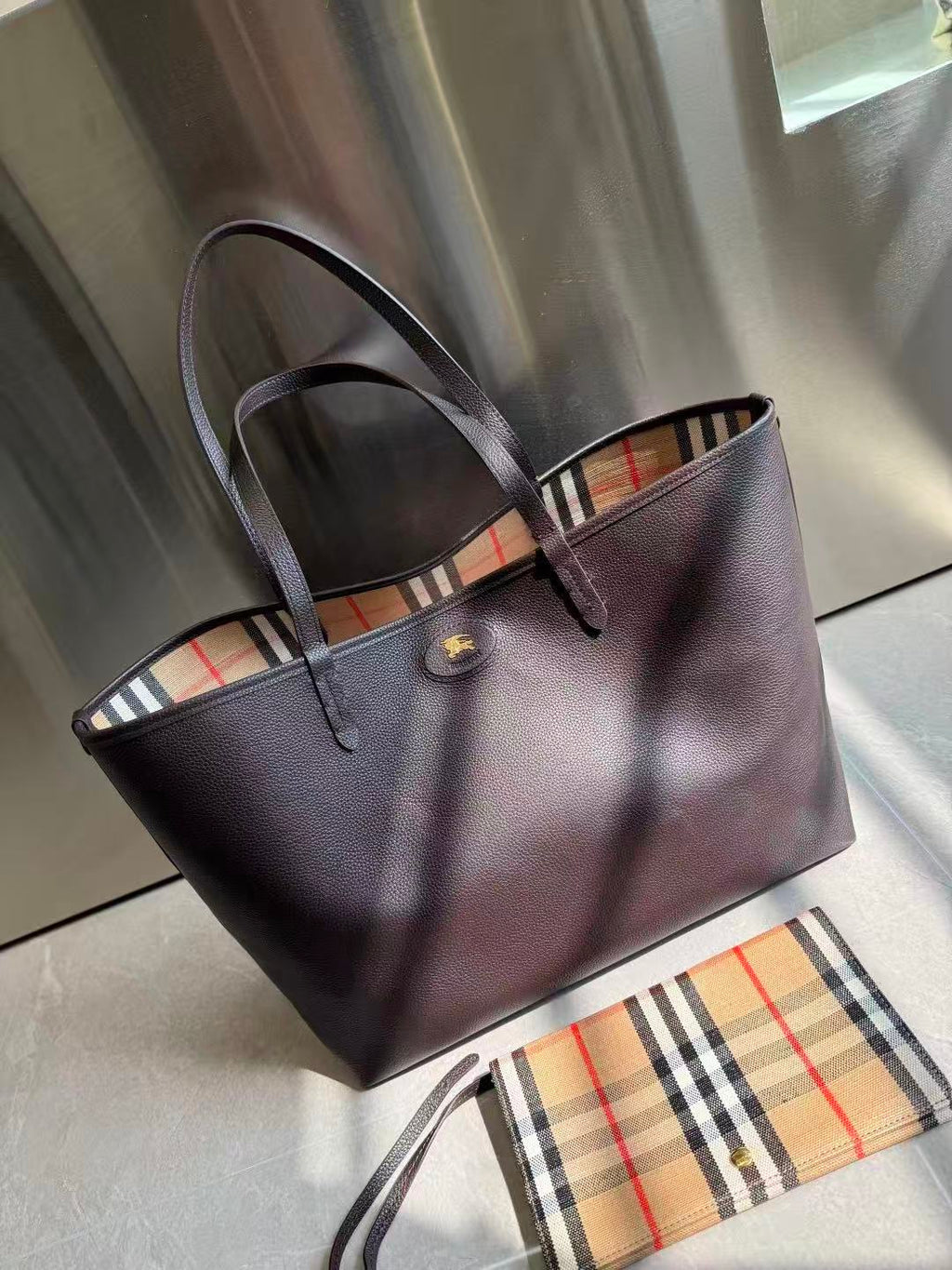 BURBERRY 26S VINTAGE CHECK TOTE BAG IN ARCHIVE BEIGE & BLACK CANVAS