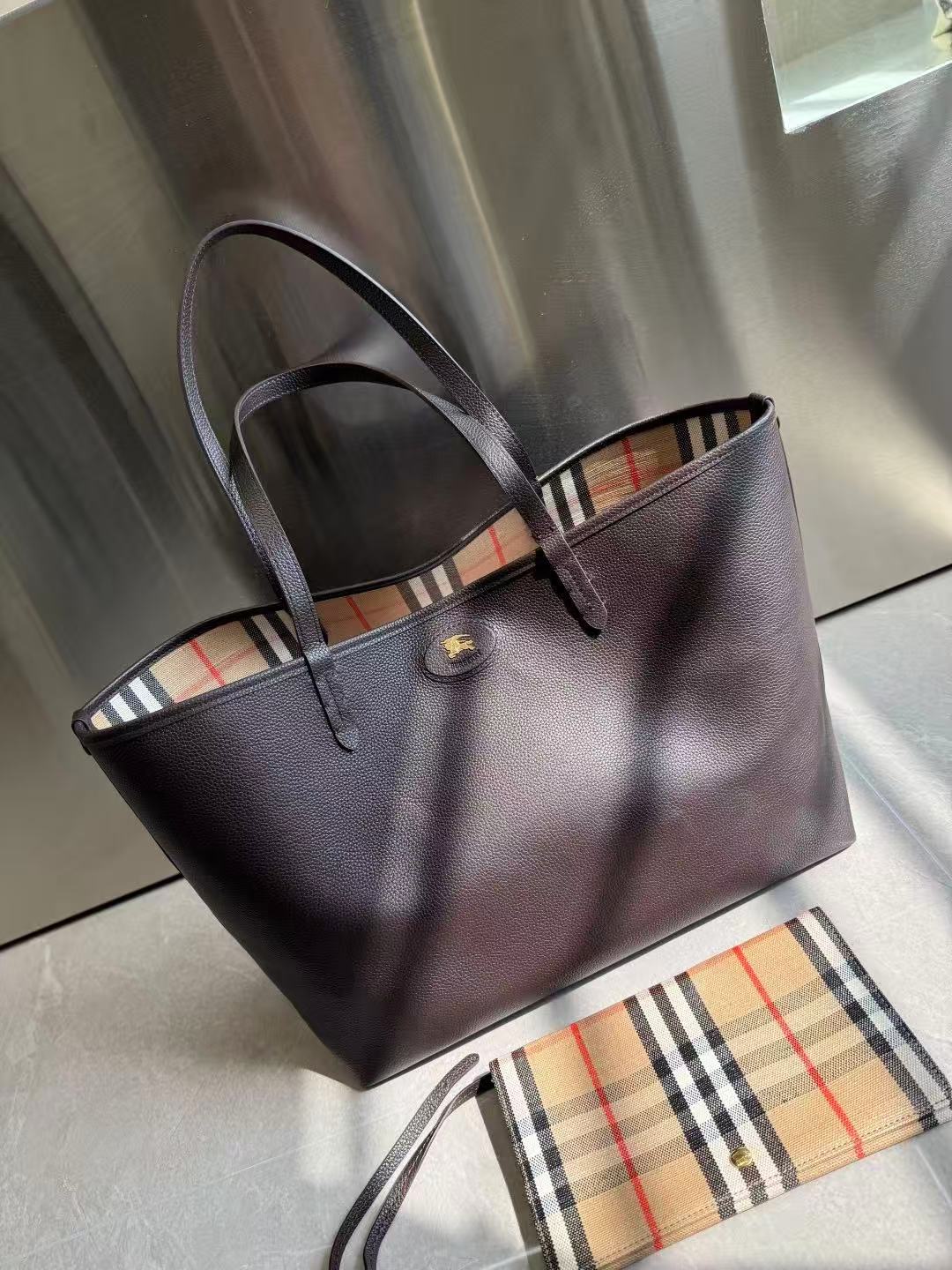 BURBERRY 26S VINTAGE CHECK TOTE BAG IN ARCHIVE BEIGE & BLACK CANVAS