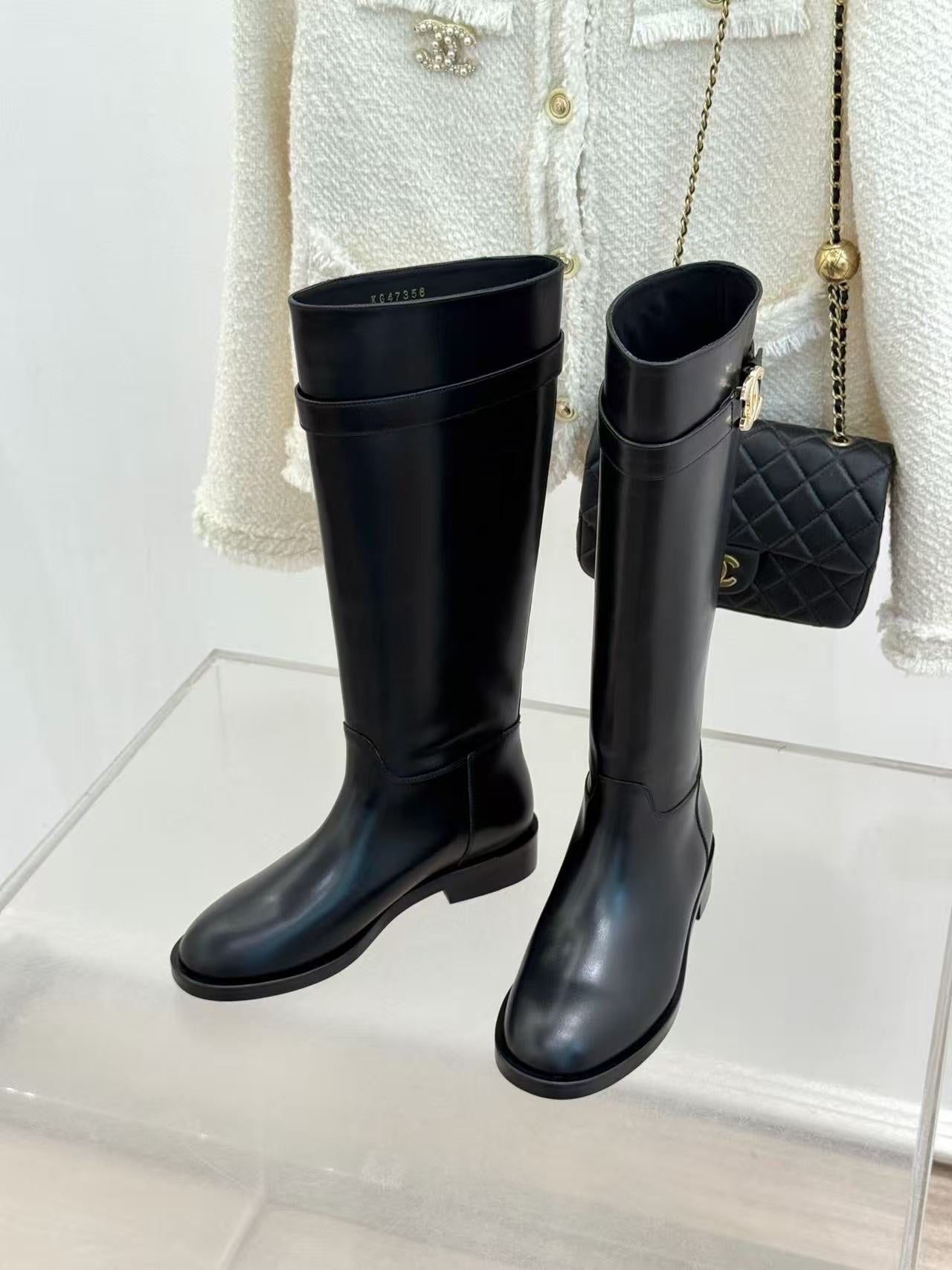 CHANEL 26S KNEE HIGH BOOTS IN BLACK CALFSKIN