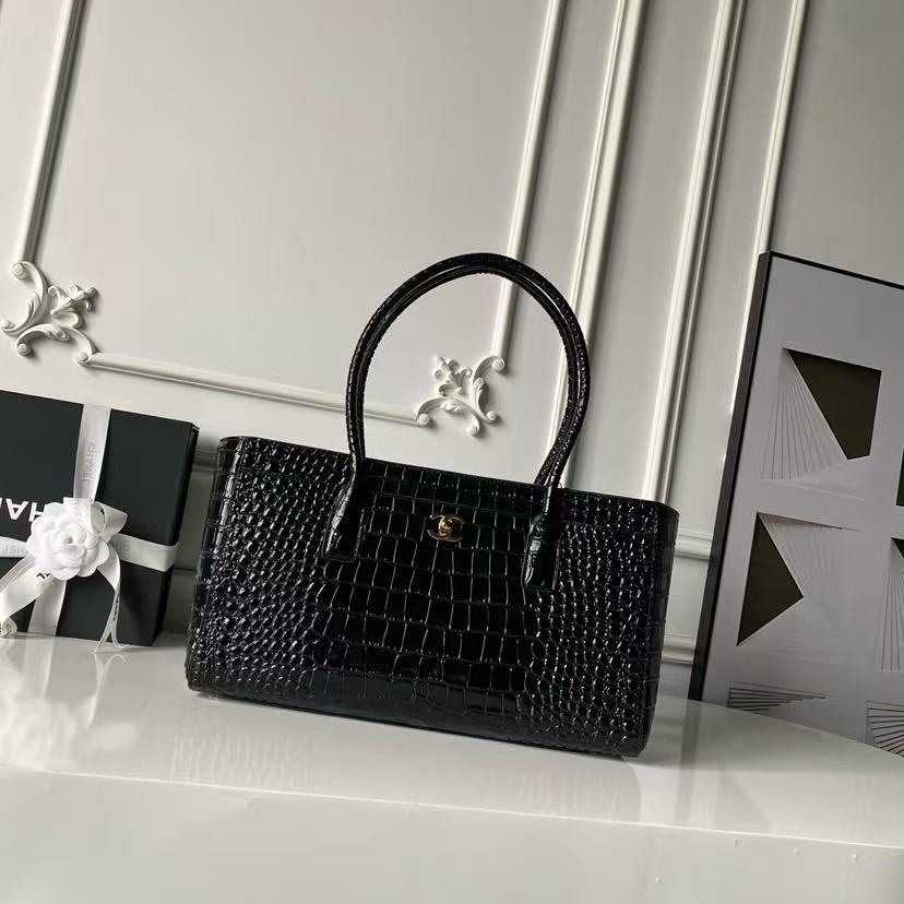 CHANEL 26S CERF TOTE BAG IN BLACK CALFSKIN CROCODILE EMBOSSED GOLD HARDWARE