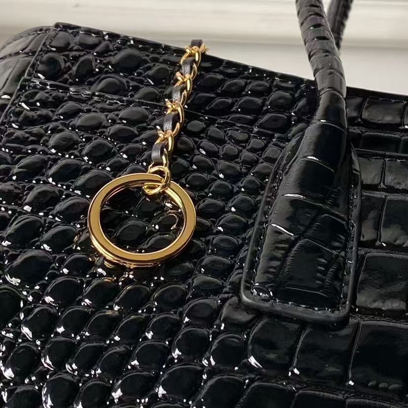 CHANEL 26S CERF TOTE BAG IN BLACK CALFSKIN CROCODILE EMBOSSED GOLD HARDWARE