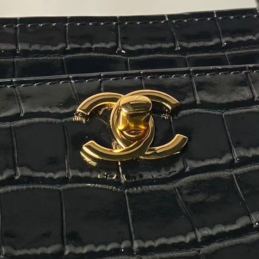 CHANEL 26S CERF TOTE BAG IN BLACK CALFSKIN CROCODILE EMBOSSED GOLD HARDWARE