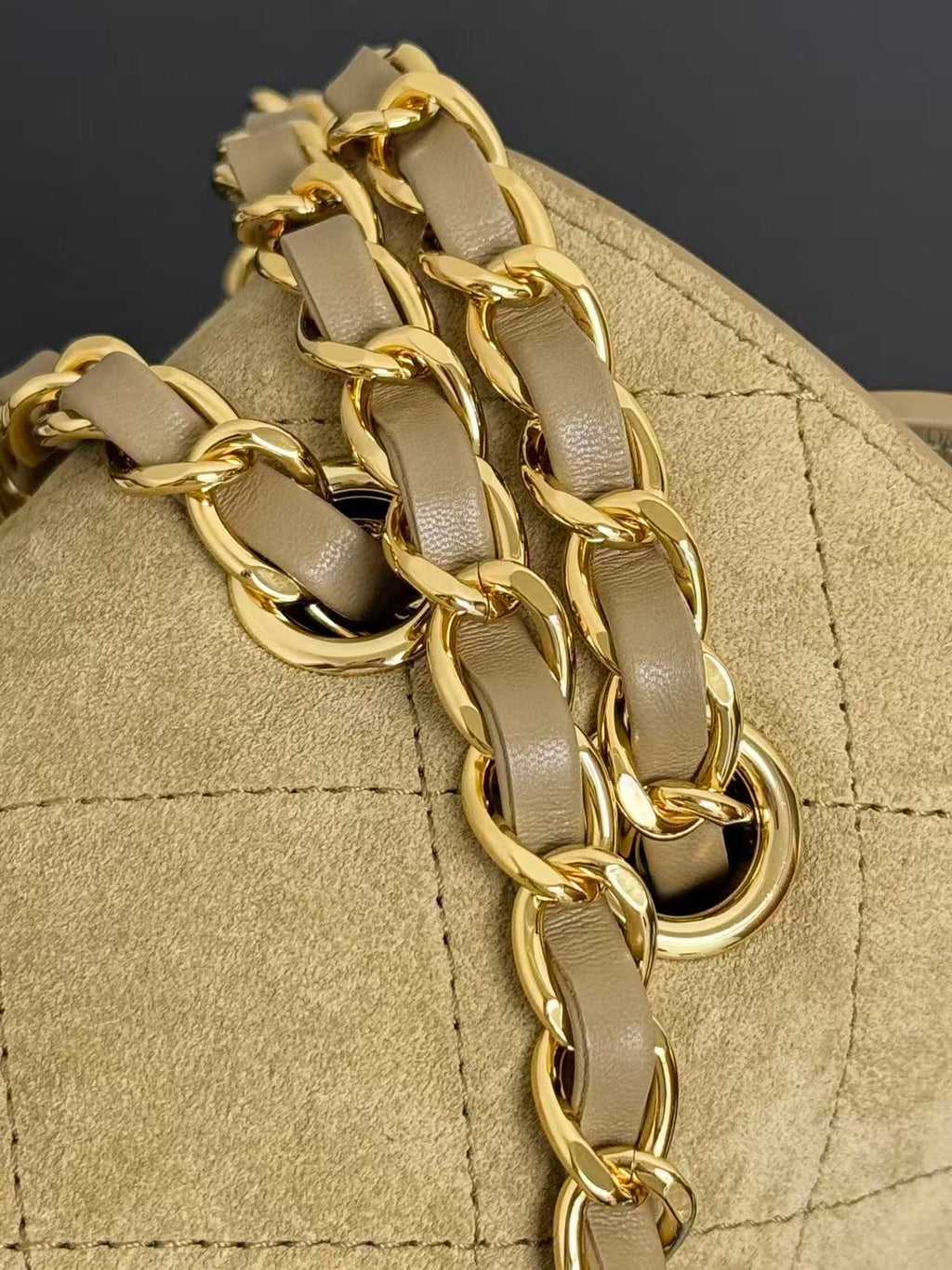 CHANEL 26 CLASSIC FLAP IN BEIGE SUEDE 30726
