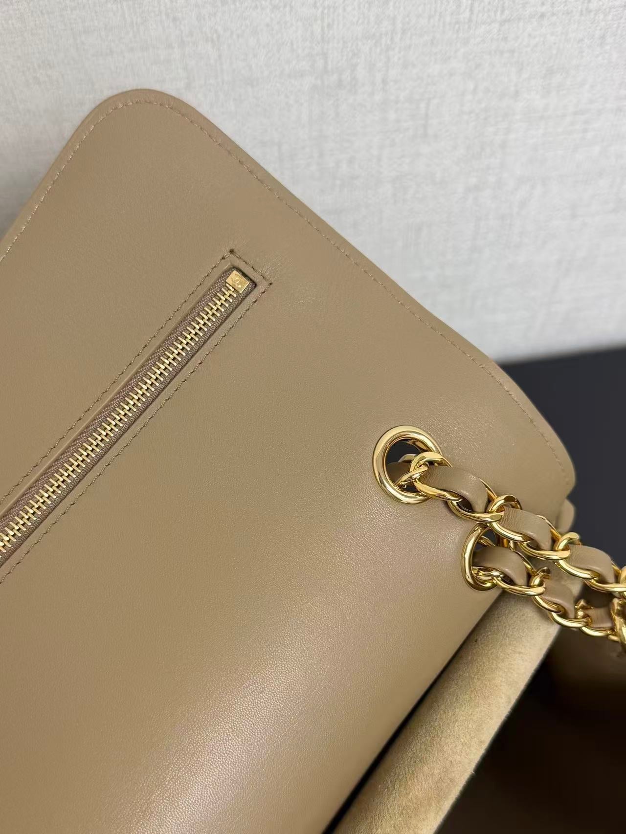 CHANEL 26 CLASSIC FLAP IN BEIGE SUEDE 30726