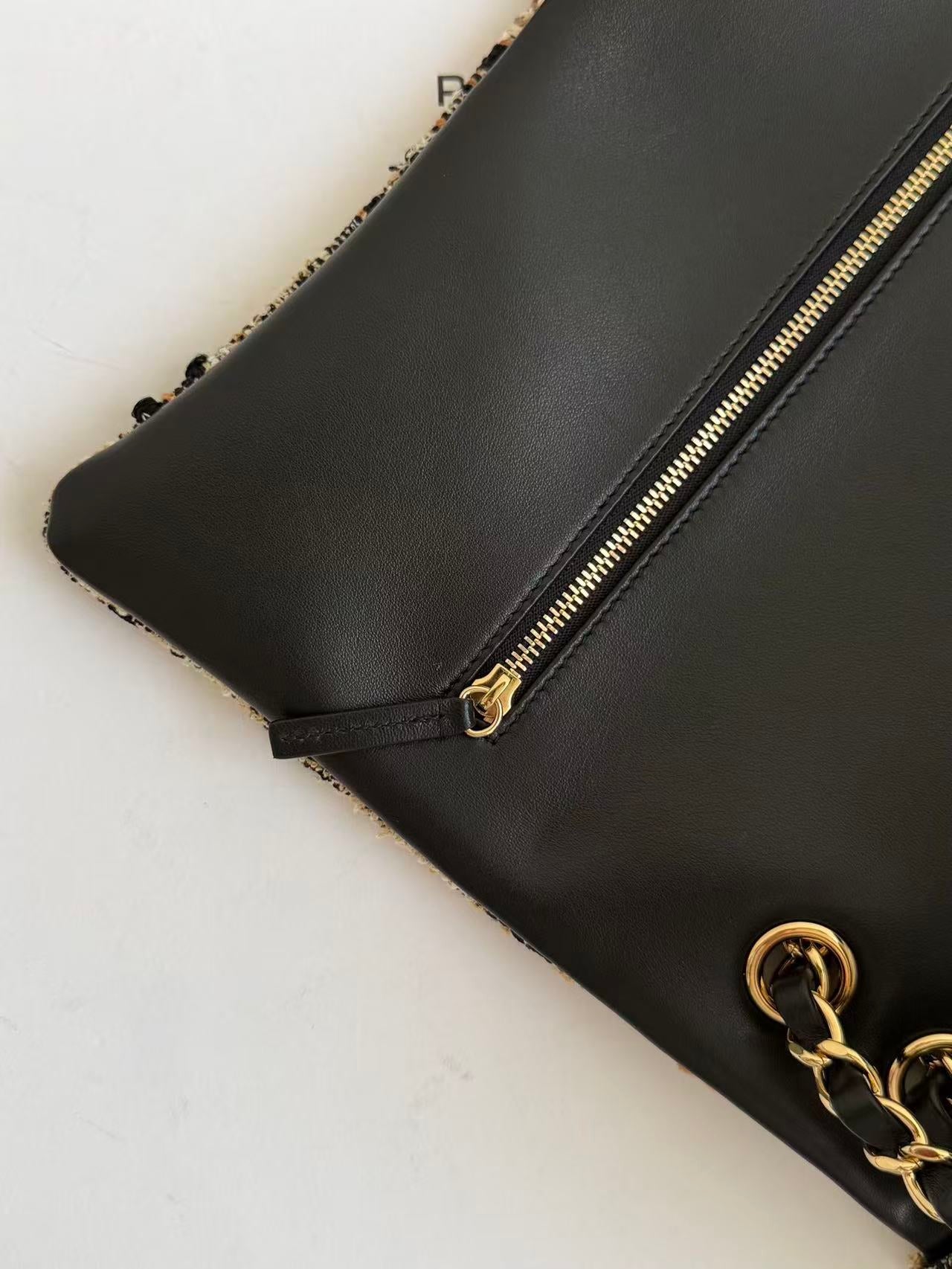 CHANEL 26S CLASSIC FLAP BAG IN LEOPARD TWEED