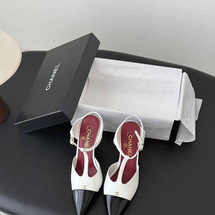 CHANEL 26S SLINGBACK PUMPS IN WHITE LAMBSKIN & BLACK PATENT LEATHER