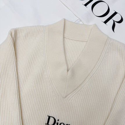 DIOR 26S V-NECK RIBBED SWEATER IN IVORY COTTON KNIT