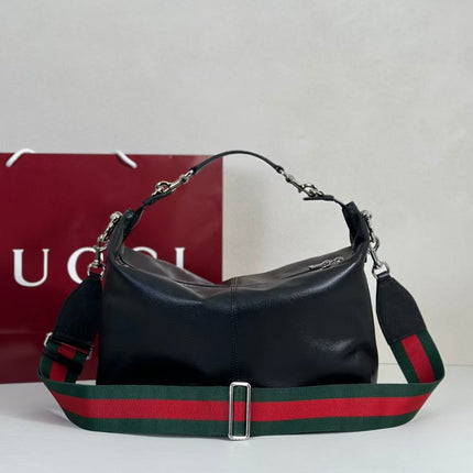 GUCCI 26S HOBO BAG IN BLACK CALFSKIN 81026