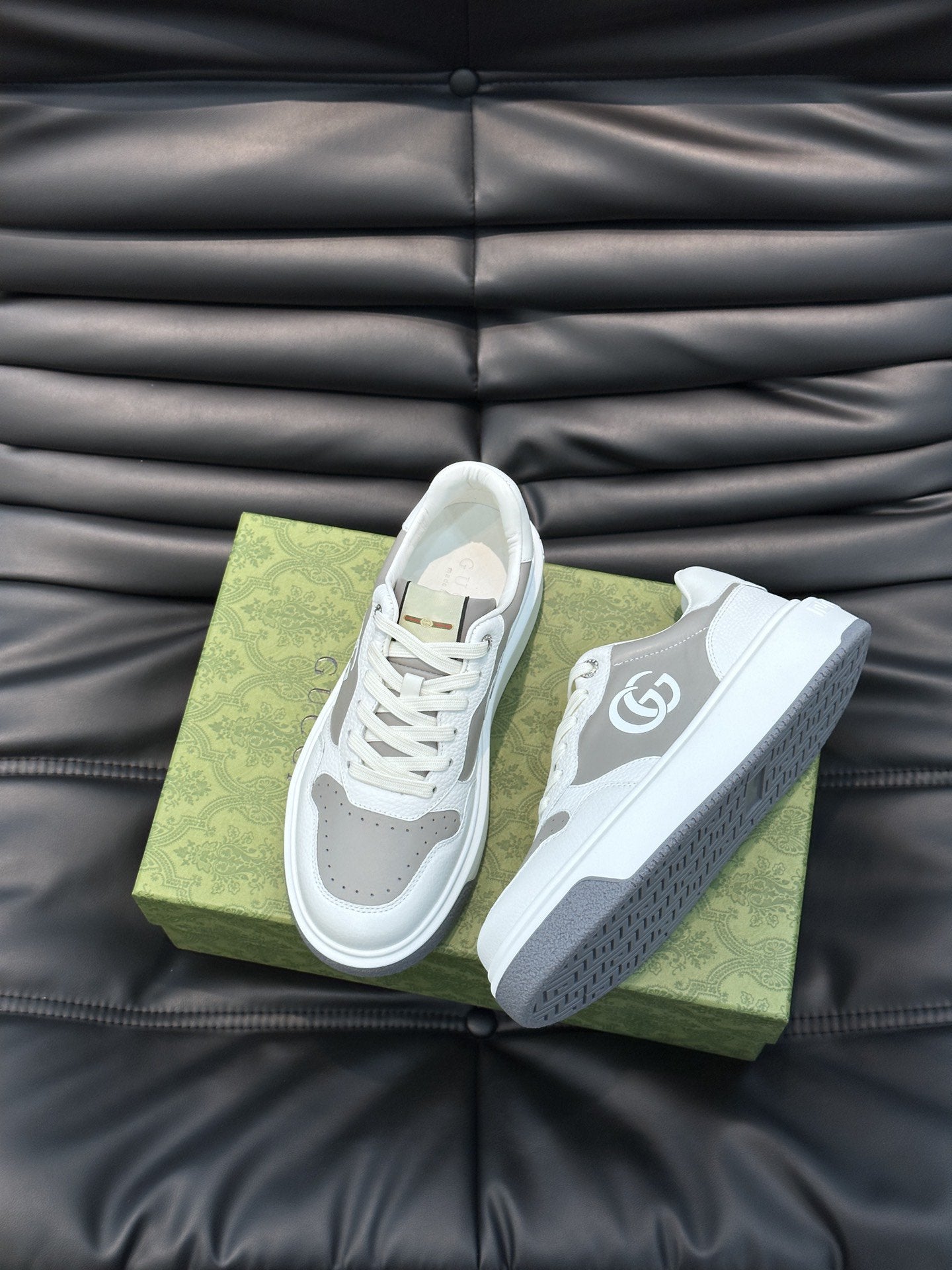 GG SNEAKERS WHITE GREY LEATHER